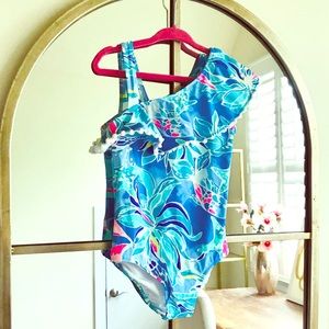 Lilly Pulitzer girls Swim